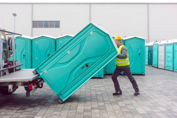 Best Emergency porta potty rental  in Eastpoint, FL